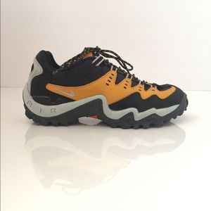 ****SOLD****Nike ACG Regind Hiking Shoes